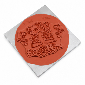 Plaque de marquage à chaud en silicone personnalisée CNC pour boîte cosmétique en plastique - Product Image 5