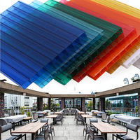 Panneaux de toiture en PVC personnalisés, feuilles creuses en polycarbonate, feuilles solides en polycarbonate pour projets de construction