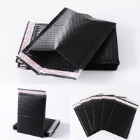 Film de co-extrusion à bulles polyéthylène noir mat, imperméable et antichoc, pour sac d'emballage logistique et enveloppe à bulles pour vêtements
