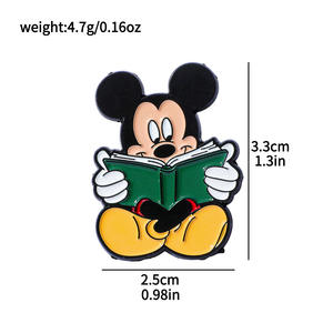 Lencana logam kreatif Mickey dan Minnie, Pin Dekorasi ukiran serbaguna bros tetesan minyak paduan menyenangkan dan lucu - Product Image 6