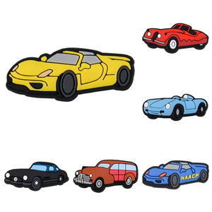 Set di Charms per Zoccoli a Tema Auto Cartoon, Accessori per Scarpe in PVC per Bambini, Perfetti per Decorazioni Quotidiane - Product Image 2