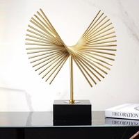 Meistverkaufte Moderne Wohndekorationsideen - Goldene Kunsthandwerke für den Wohnzimmertisch, Schrankdekoration, Schreibtischornamente