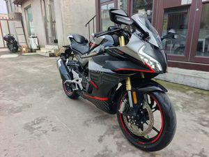 Motocicleta Deportiva <span class=keywords><strong>CFmoto</strong></span> 450SR de Segunda Mano, Moto de Carreras Pesada para Calle con Inyección Electrónica Nacional de Cuatro Tiempos para Deportes - Product Image 3