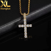 Collier pendentif en alliage de cuivre brillant plaqué or 18 carats avec chaîne torsadée, grand design croix en zircon, style punk, unisexe, meilleure qualité, 24 pouces