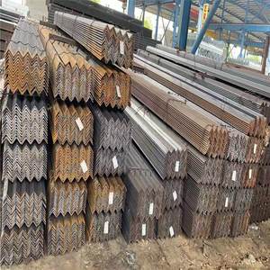 Q235 Q345b Acier à angle équilatéral laminé à chaud MS Q235 Structure en acier à angle <span class=keywords><strong>Dimensions</strong></span> Acier à angle galvanisé - Product Image 3