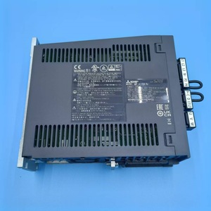 Controlador de Servomotor Mitsubishi Mr-J4-70A-Rj 400W 220V CA para Automatización Industrial - Product Image 1