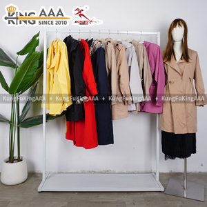KungFu KingAAA Trench Corto Retrò con <span class=keywords><strong>Cintura</strong></span> da Donna, Giacca Invernale Vintage Usata di Seconda Mano, Giacca Avvolgente in Vita, Abbigliamento Casual Streetwear - Product Image 2