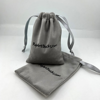 Sac en flanelle à poils longs blanc riz, doux et agréable pour la peau, sac de rangement tridimensionnel pour bijoux, personnalisable, directement de l'usine