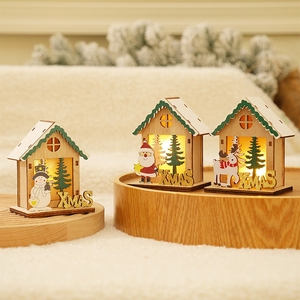 Decoraciones Navideñas Modernas de Madera, Ventana de Cabaña Iluminada, Luces Creativas para el Hogar, Adornos de Muñeco de Nieve, Adornos Colgantes para Árbol de Navidad - Product Image 1