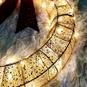 LED Lumière chaude Grands arcs Décorations de Noël Porte suspendue Couronnes de Noël en gros