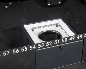 ماكينة انتقاء مكان أوتوماتيكية صغيرة تعمل بضوء Led مع 8 رؤوس عمل من HUAI Guochuang ، ماكينة رقاقة BGA SMD - Product Image 6