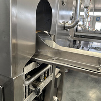Machine commerciale entièrement automatique pour l'écaillage et l'ouverture dorsale du poisson