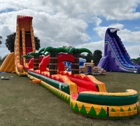 Toboggan aquatique géant avec toboggan gonflable Long toboggan aquatique avec piscine