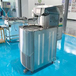 เครื่องทำช็อกโกแลตขนาดเล็กแบบมืออาชีพ พร้อมฟังก์ชั่นจ่าย<span class=keywords><strong>แล</strong></span>ะละลายช็อก<span class=keywords><strong>โก</strong></span><span class=keywords><strong>แล</strong></span><span class=keywords><strong>ต</strong></span>ร้อน - Product Image 2