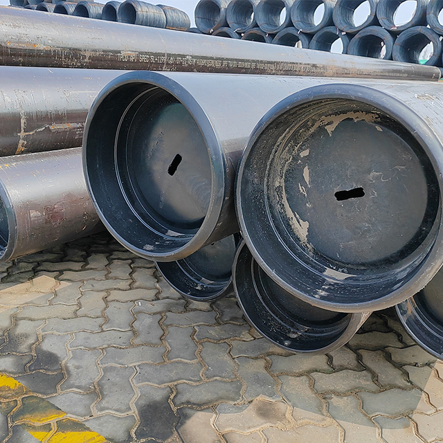 Customized API 5CT 10-3/4 J55 BTC 51LB/FT R3 Seamless Casing and Tubing in Oil Well Drilling