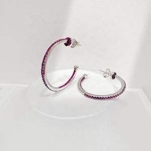 ต่างหูเงินแท้ 925 ประดับเพชรซิคอนหลากสีขนาดใหญ่ แฟชั่นขายส่ง ต่างหูแบบติดหูสำหรับผู้หญิง สไตล์เรียบง่าย สีเขียวฮิปฮอป เหมาะสำหรับเจ้าสาว - Product Image 2