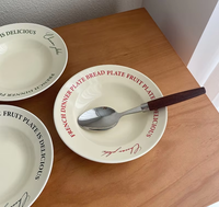 Assiette en céramique INS avec lettres anglaises, assiette à salade, assiette à fruits, assiette à dessert, petit plat, finition brillante, compatible micro-ondes, style minimaliste