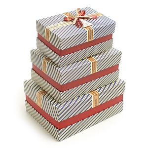Conception de couverture couleur personnalisée pour répondre aux besoins de production rapide. Les boîtes cadeaux en papier peuvent être personnalisées selon les besoins - Product Image 1