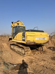 รถขุดตีนตะขาบ Komatsu PC200 pc220 ขนาด 20 ตัน ของแท้ สภาพดี ราคาดีที่สุด ชั่วโมงการใช้งานต่ำ มีสินค้าพร้อมขาย - Product Image 2