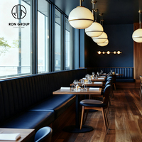 Ensemble de mobilier de restaurant moderne Ron Group : table, chaise et banquette en bois écologique et cuir pour café et restauration rapide
