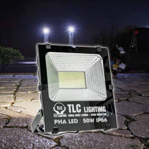 Fourniture d'usine OEM du Vietnam FB4 Étanche LED Flood Stage Lights Durable Utilisation en extérieur Éclairage d'entrepôt Jaune Blanc Sans vis - Product Image 2