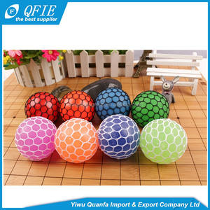 Venta caliente Unisex 6cm TPR Magic Squeeze Bola de uva Juguete Suave Alivio del estrés No tóxico CE Certificado Regalos promocionales - Product Image 3