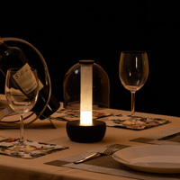 Lampe de table rétro florale sans fil rechargeable en gros, éclairage d'ambiance, télécommande, pièce de décoration élégante pour la chambre à coucher