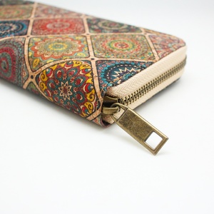 กระเป๋าสตางค์ผู้หญิง Boshiho ทำจากไม้ก๊อก วีแกน ใส่โทรศัพท์ได้ มีซิป ช่องใส่บัตร ช่องใส่เหรียญ เหมาะเป็นของขวัญ - Product Image 6