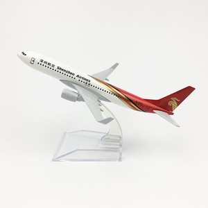 ขายดี รับพิมพ์โลโก้ตามสั่ง ของขวัญสำหรับเด็ก โมเดลเครื่องบิน <span class=keywords><strong>B737</strong></span> ขนาด 1:<span class=keywords><strong>400</strong></span> 16 ซม. ทำจากวัสดุไดแคสต์ - Product Image 2