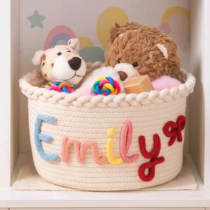 Panier en corde de coton, panier de rangement tissé personnalisé pour bébé avec nom, organisateur de jouets et panier à couches - Product Image 1