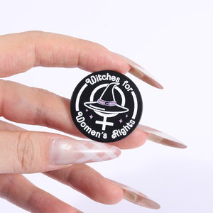 Alfileres de esmalte de bruja feminista exorcizar <span class=keywords><strong>el</strong></span> diseño del patriarcado brujas para mujeres broche de derechos insignia de solapa regalos de joyería al por mayor - Product Image 4
