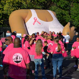 แบบจำลองเต้านมเป่าลมขนาดยักษ์ สำหรับนิทรรศการทางการแพทย์ ผู้หญิง ริบบิ้นสีชมพู แคมเปญสร้างความตระหนักเรื่องมะเร็งเต้านม อวัยวะเป่าลม - Product Image 3