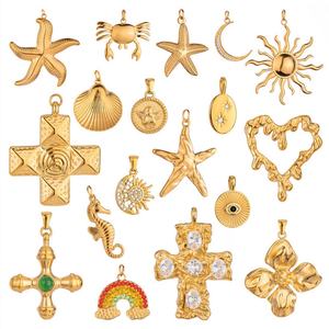 Dijes de Acero Inoxidable con Baño de Oro PVD de 18k, Resistentes al Deslustre y al Agua, para Fabricación de Joyería, Venta al Por Mayor - Product Image 5