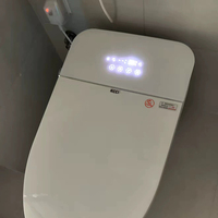 Bidet électrique de salle de bain avec sortie universelle S-trap 60-400mm et sortie universelle P-trap 180mm pour cuvette de toilettes
