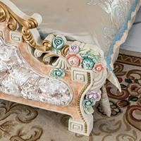 Nouveautés : Ensembles de meubles de chambre à coucher en bois massif de style français, lits capitonnés en bois de luxe européens sculptés à la main