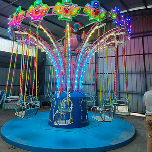 Giostra Portatile a 16 Posti per Bambini, Attrazione da Luna Park con Sedie Volanti in Vendita - Product Image 4