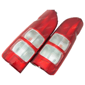Nuevo Diseño de Luz LED Impermeable CYH de 12V para Hiace 2019-2025, Luz Trasera con Señal de Giro Secuencial, Conexión Plug and Play - Product Image 1
