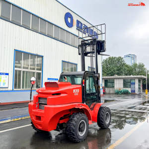 Mammut 4 Wheel Drive H35 3.5ton Carretilla elevadora para terrenos difíciles con transmisión hidráulica - Product Image 6