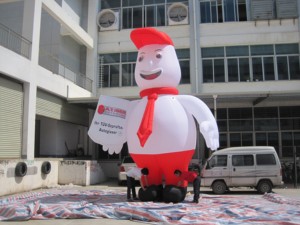 Inflatable Man Handing Autoglaser for Advertising Events - Product Image 2