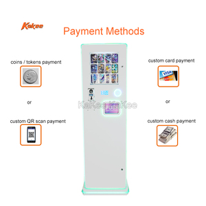 Distributeur de cartes Pokémon personnalisé sur pied avec paiement par carte Nayax, billets, jetons et pièces de monnaie pour cartes de jeu à échanger - Product Image 4