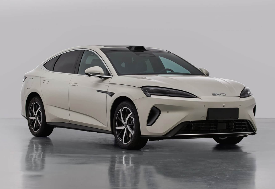 BYD Seal 07 DM-i 2026 1.5L 135km Luxury Plug-in Hybrid Sedan| Alibaba.com