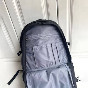 <span class=keywords><strong>Sac</strong></span> à dos de voyage simple à double épaule imperméable et anti-stress de grande capacité pour l'alpinisme et les activités de plein air - Product Image 5