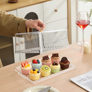 Plateau à dessert transparent avec couvercle Beauty Life pour servir des collations et des fruits, design élégant, qualité alimentaire - Product Image 2