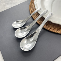 Cuillère à soupe et à dessert jetable en acier inoxydable plaqué or, série Palace Earl Pattern Hammer, pour les fêtes, les hôtels, le thé des enfants