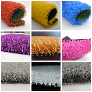 Alfombra de <span class=keywords><strong>color</strong></span> de hierba arcoíris de hierba <span class=keywords><strong>artificial</strong></span> colorida a precio barato de fábrica para patio de recreo de jardín de infantes - Product Image 4