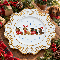 Assiette de Présentation en Plastique de 13 Pouces avec Motif Teckel de Noël Imprimé UV et Bordure Dorée Gaufrée Élégante pour les Décorations de Table de Fêtes