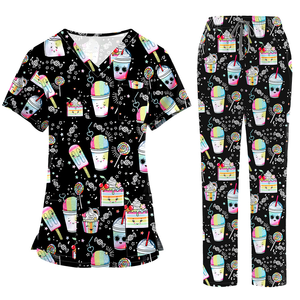 Tenues médicales unisexes imprimées Stretch Doctor en 94 % polyester et 6 % élasthanne, anti-plis, pour centres esthétiques privés - Product Image 1