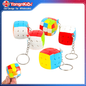 Cubo <span class=keywords><strong>Mágico</strong></span> Mini 3x3 Personalizado, Llavero con Rompecabezas, Cubo de Velocidad Simple Educativo, Lindo <span class=keywords><strong>Regalo</strong></span> de Navidad <span class=keywords><strong>para</strong></span> Niños - Product Image 1