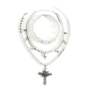 Bijoux pour femmes élégants et personnalisés à la mode <span class=keywords><strong>Collier</strong></span> à chaîne de chandail en pendentif avec <span class=keywords><strong>double</strong></span> croix en perles blanches empilées multicouches exagérées - Product Image 2