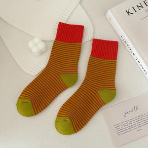 Kaus kaki tebal model Korea, kaus kaki handuk tabung panjang garis-garis warna sambungan, kaus kaki melingkar tebal musim dingin - Product Image 5